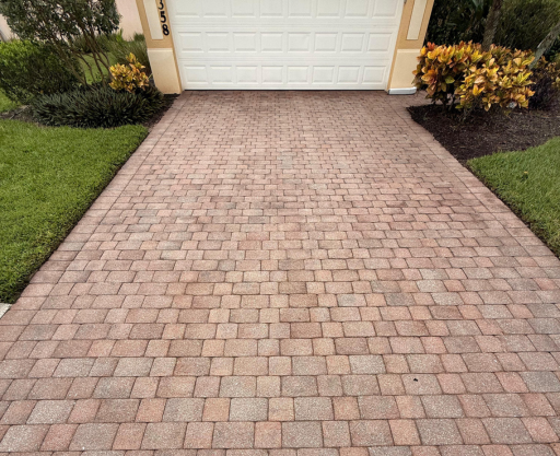 driveway cleaning in Naples Fl