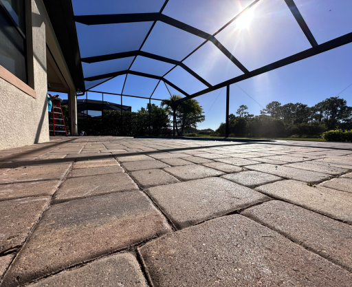 screen-cleaning-naples-